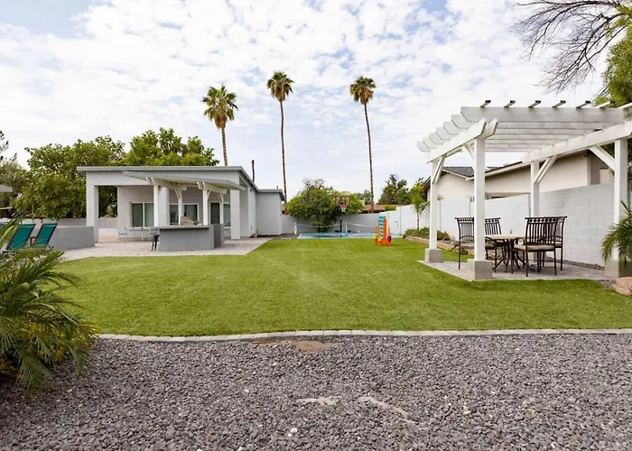 Scottsdalestays 9bdm Multimillion-pool-sportscourt Phoenix