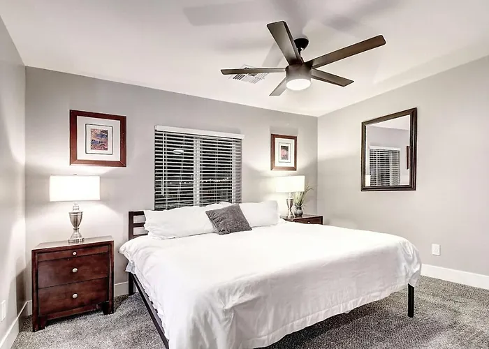 Holiday home Scottsdalestays 9bdm Multimillion-pool-sportscourt Phoenix