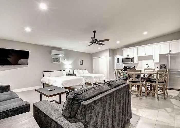 Holiday home Scottsdalestays 9bdm Multimillion-pool-sportscourt *