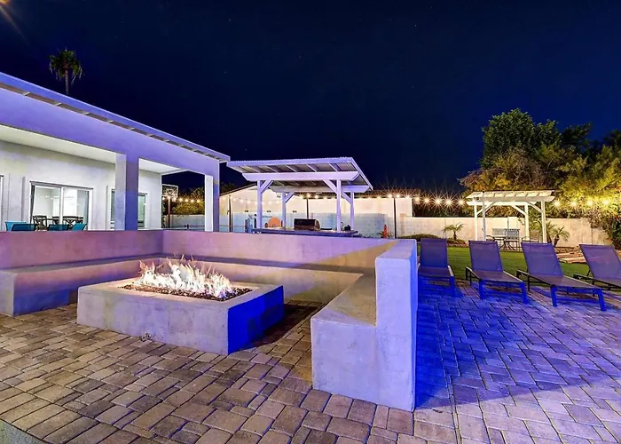 Scottsdalestays 9bdm Multimillion-pool-sportscourt Holiday home Phoenix